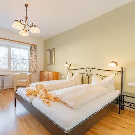 Vicky Large Lägenhet *